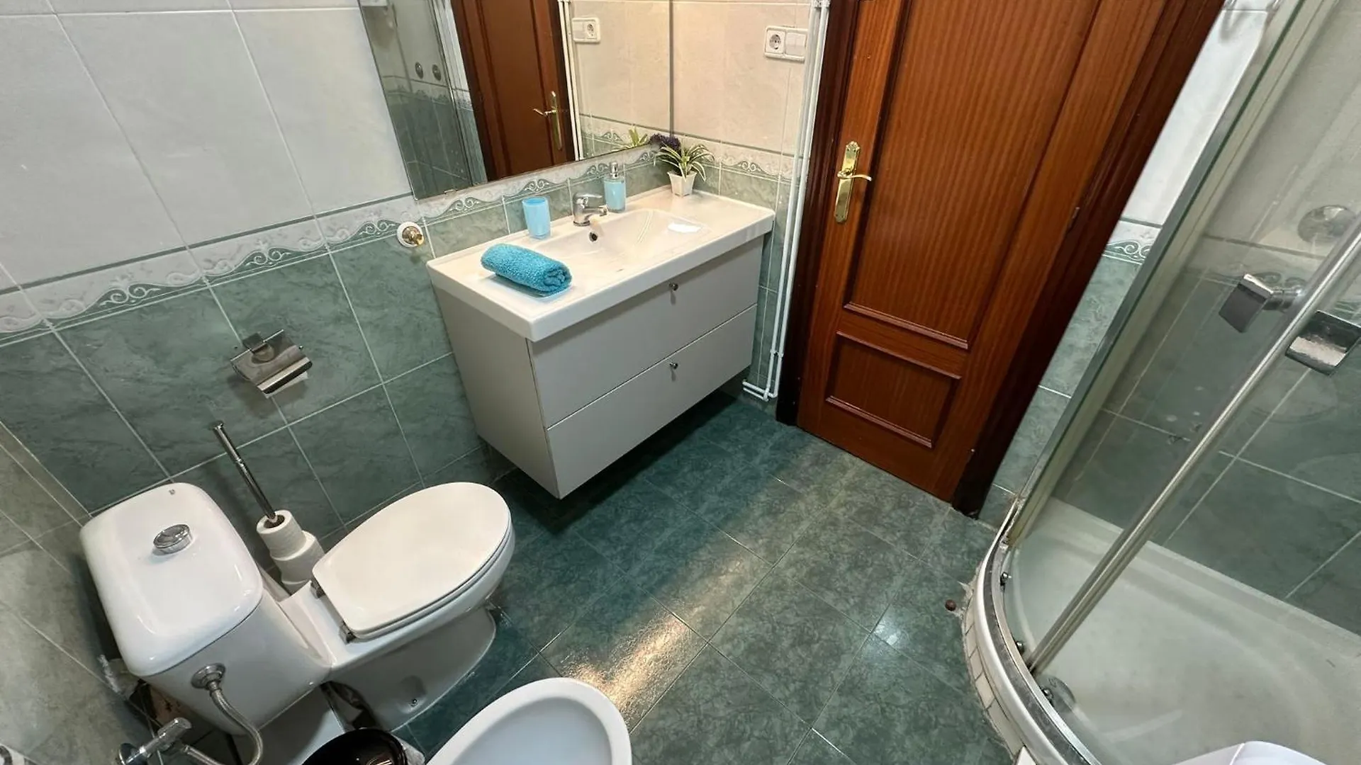 Rooms Varata Βαρκελώνη Bed and Breakfast