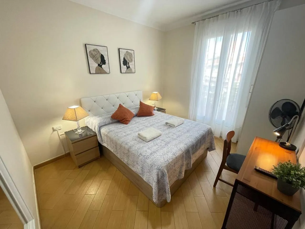 Rooms Varata Barcelona Bed & Breakfast